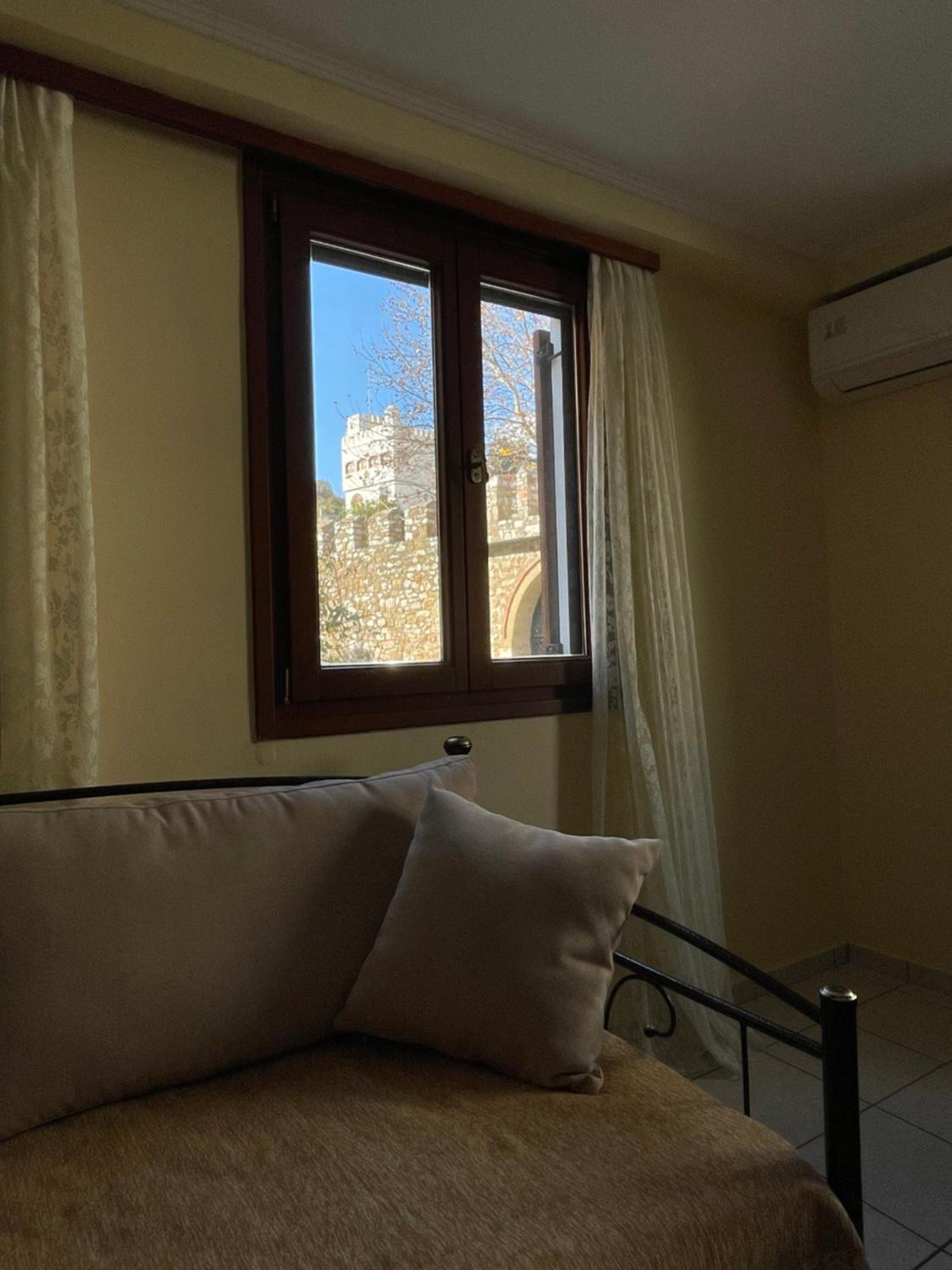 Οι Φωλίτσες Apartment Nafpaktos Екстериор снимка
