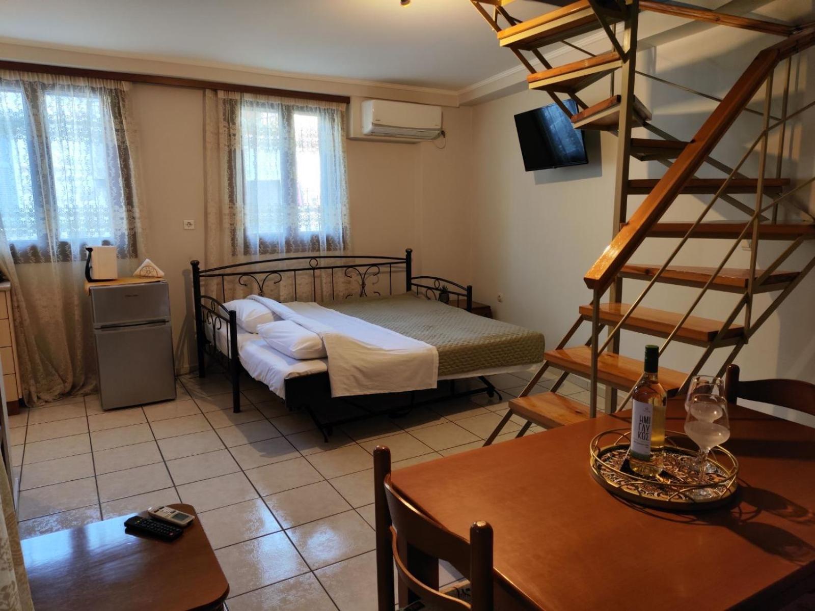 Οι Φωλίτσες Apartment Nafpaktos Екстериор снимка